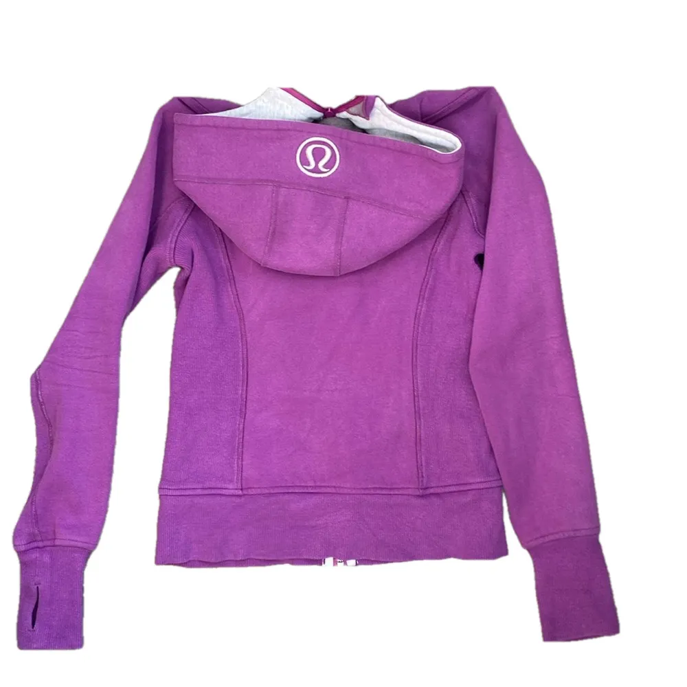 Lululemon OG Purple (Ultra Violet?) Scuba Hoodie | Size 4 *Slight Wash wear - Image 7