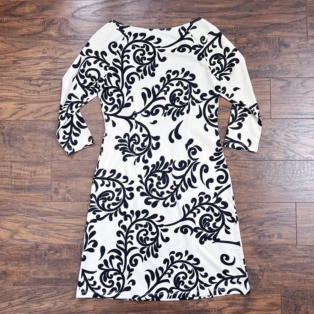 J McLaughlin • Mari Sheath Dress raglan sleeve cream black damask vine print - Image 7