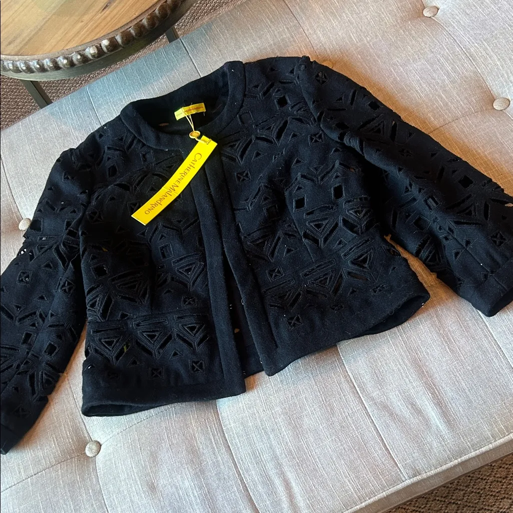 NWT Catherine Malandrino Crochet Boho Lazer Cut Clasp Front Jacket Size Small - Image 4