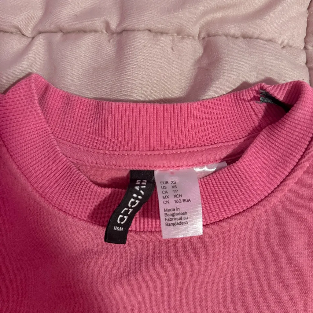H&M Pink Crewneck Sweatshirt - Image 2