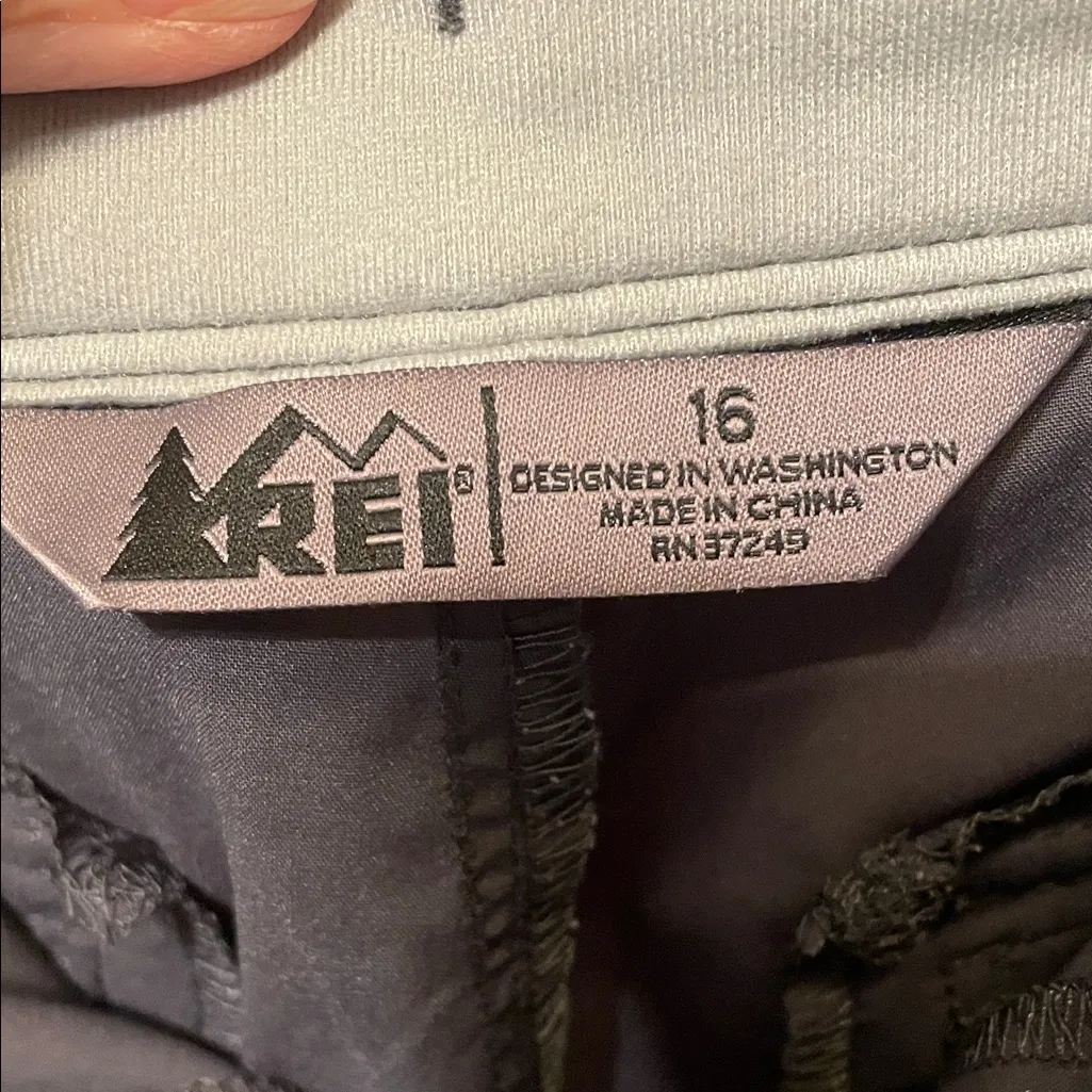 🍷🍷🍷BOGOHO 🍷🍷🍷REI Gray Shorts - Image 6