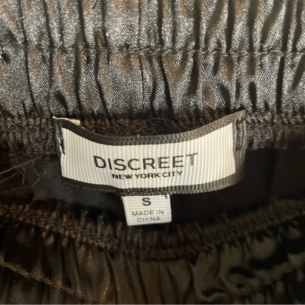 Discreet Black Satin Cargo Pants w/ Drawstring Waist and Hem Size Small - Image 2