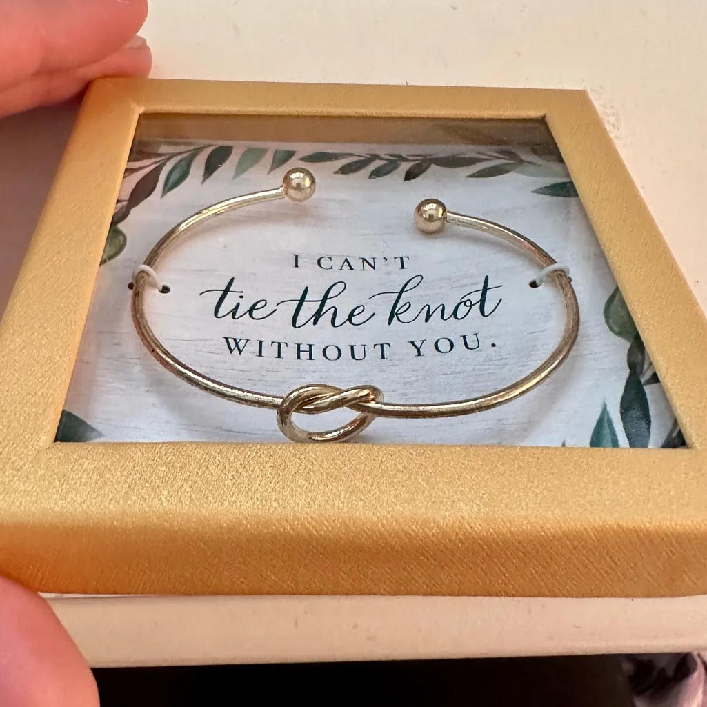 Wedding Gift Bracelet : "I can't tie the knot without you." - Image 3