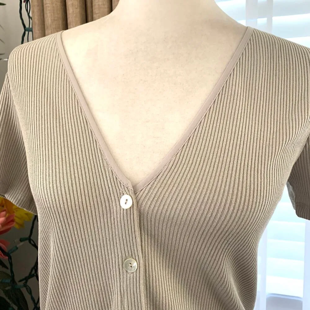 Zara Buttoned Ribbed V-neck Short Sleeve Top in Sand - Image 5