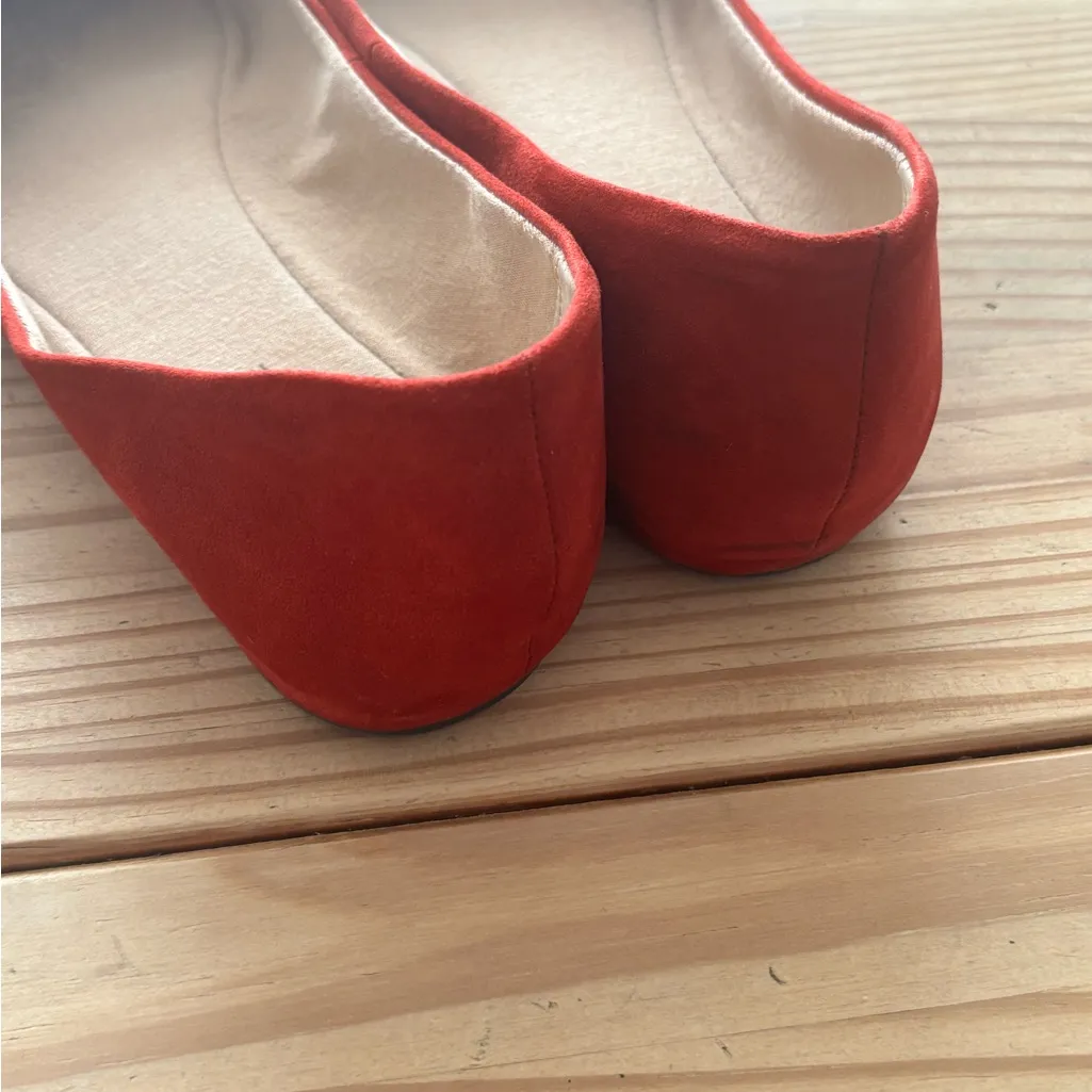 Sun + Stone Red Flats Classic Loafers Size 10 - Image 4
