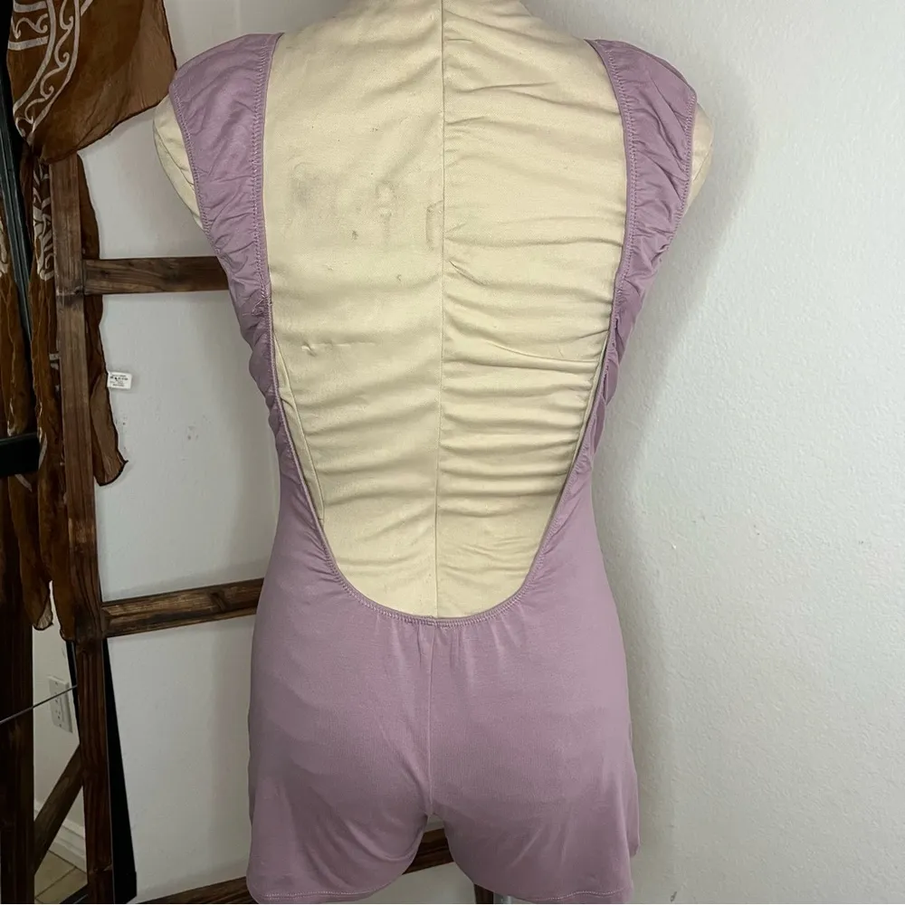 NEW FREE PEOPLE Weekend Friend Shortie Women's Romper In Lilac Size M - Image 5