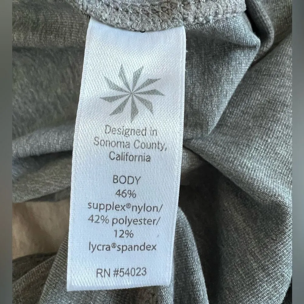 Athleta Chaturanga High Rise Grey with White Mesh Stripe Yoga Athletic Pants - L - Image 4