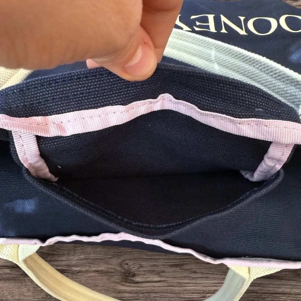 DOONEY & BOURKE Breast Cancer Awareness Tote Navy/Ivory Recycle Fashionably - Image 4