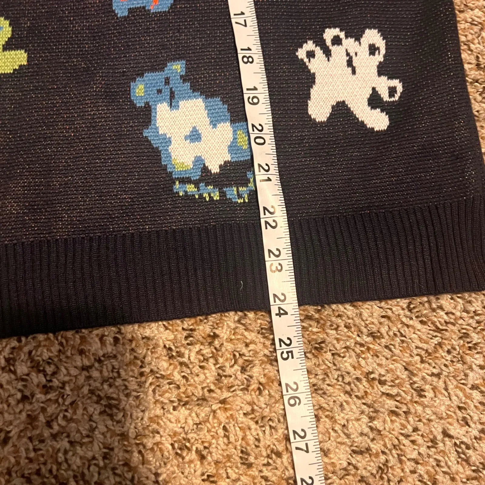 Novelty Sleeveless Knit Sweater Vest Funky Characters Quirky Print L Black Size L - Image 4