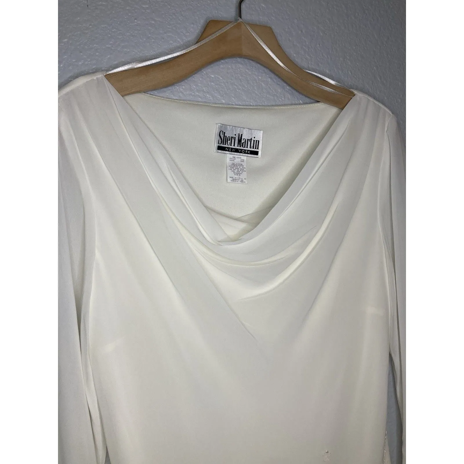 VTG Top Blouse Womens M Beaded Scallop Ivory White Sheer Elegance Coquette Lux Size M - Image 3