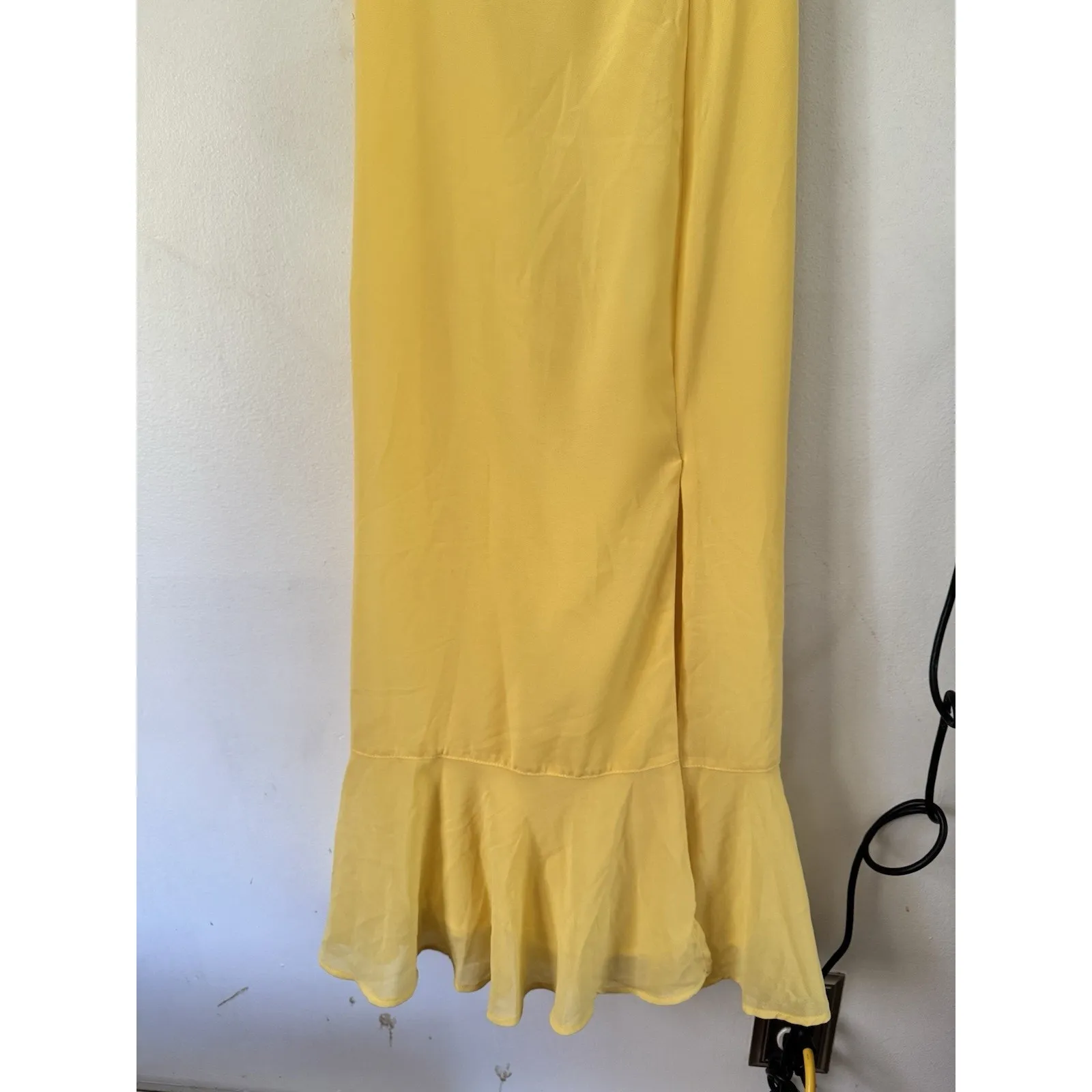 Lulus Summer Invite Tie Strap Smocked Midi Dress Butter Yellow Size XS - Image 7