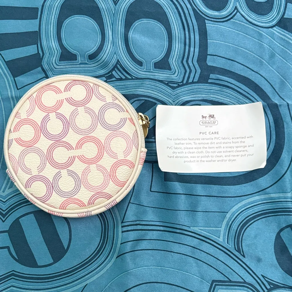 Coach Circle Pattern Coin Pouch in Pink and Purple - Image 9