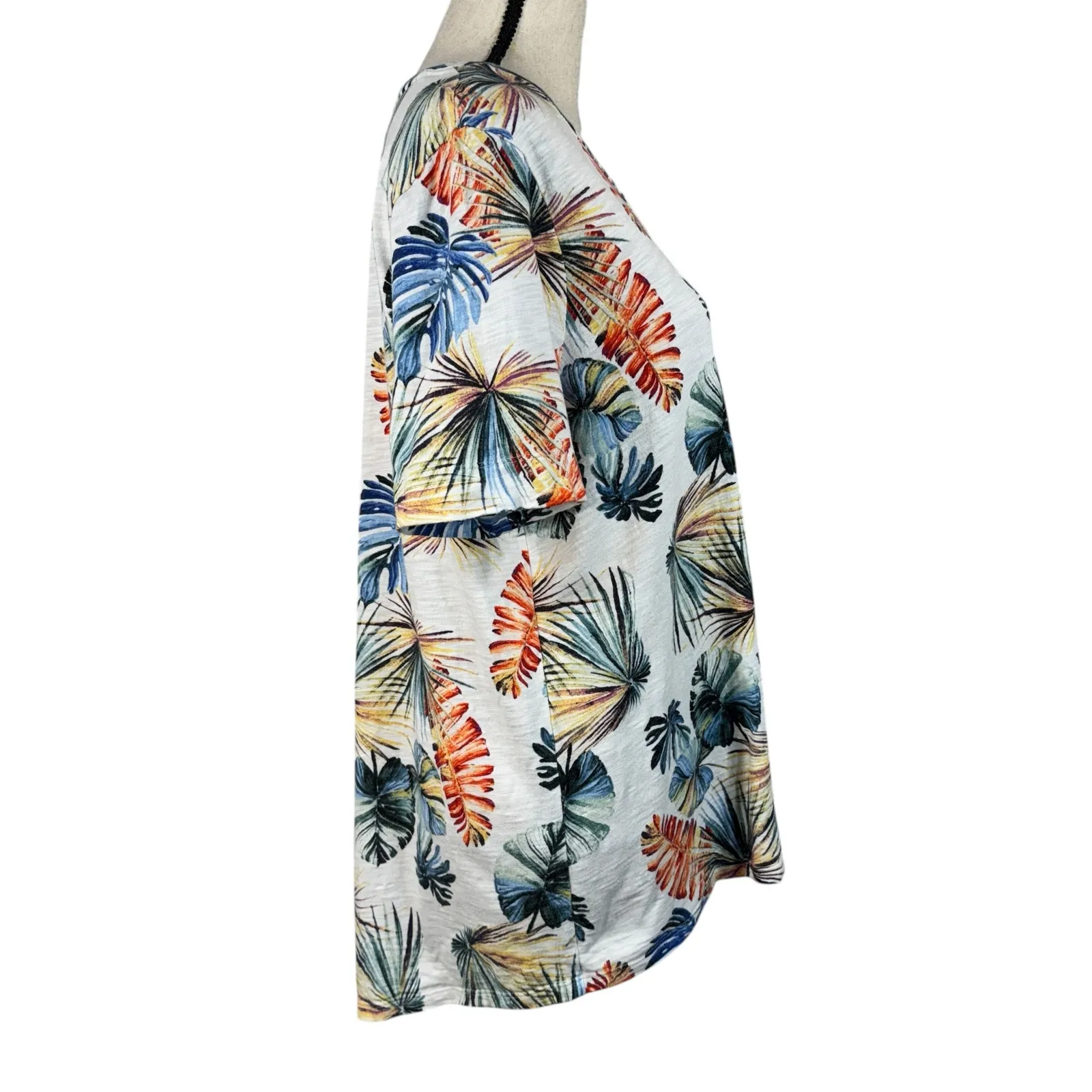 Chico’s SZ 2 (Large) T-Shirt Top Burnout Fabric Leaf Print Hi-Low Hem Stretch - Image 3