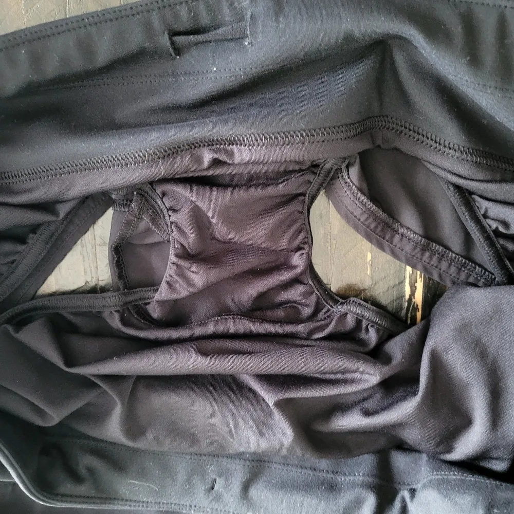 GAP Maternity Shorts Women's Size XL - Image 4