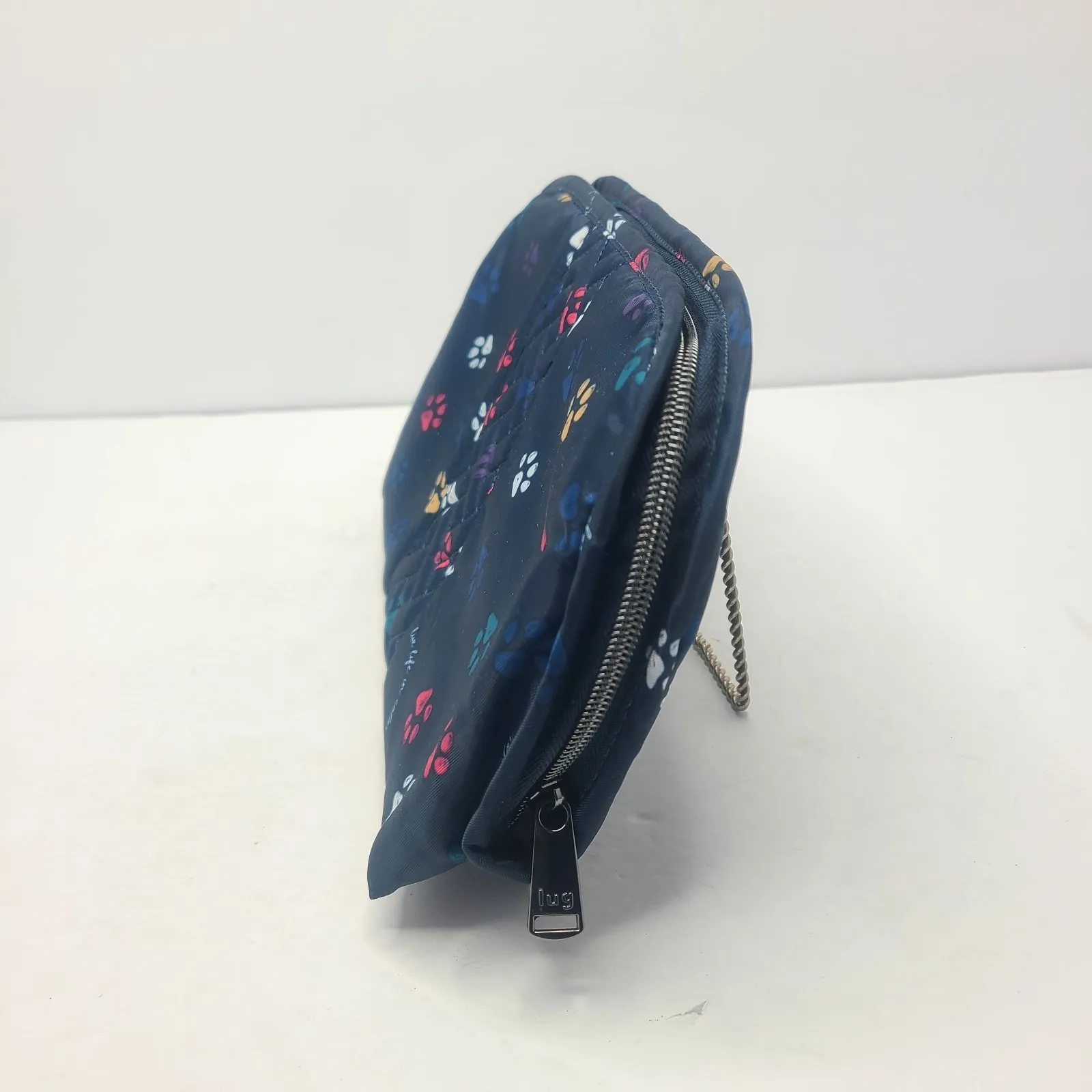 Lug Flash Cosmetic Makeup Travel Case Blue Pawprints - Image 3