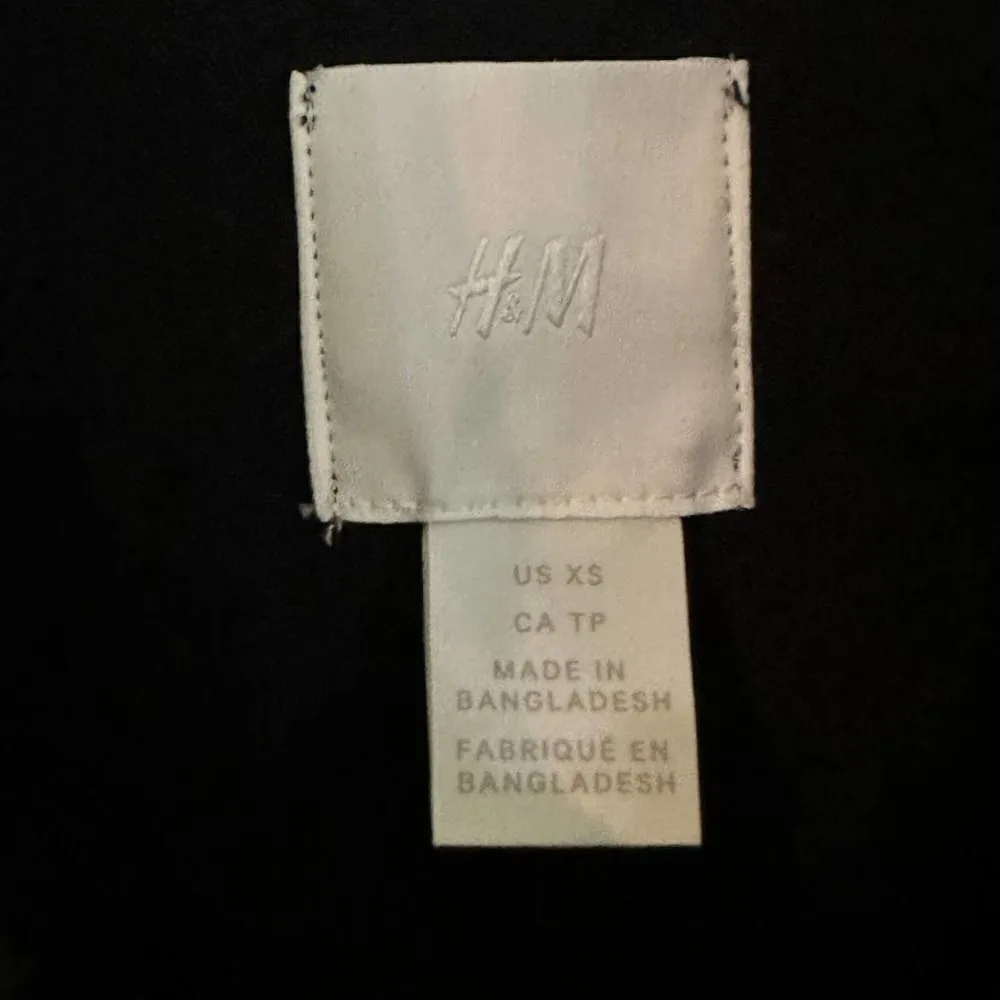 H&M Black Cargo Utility Jacket Size XS-Medium - Image 5