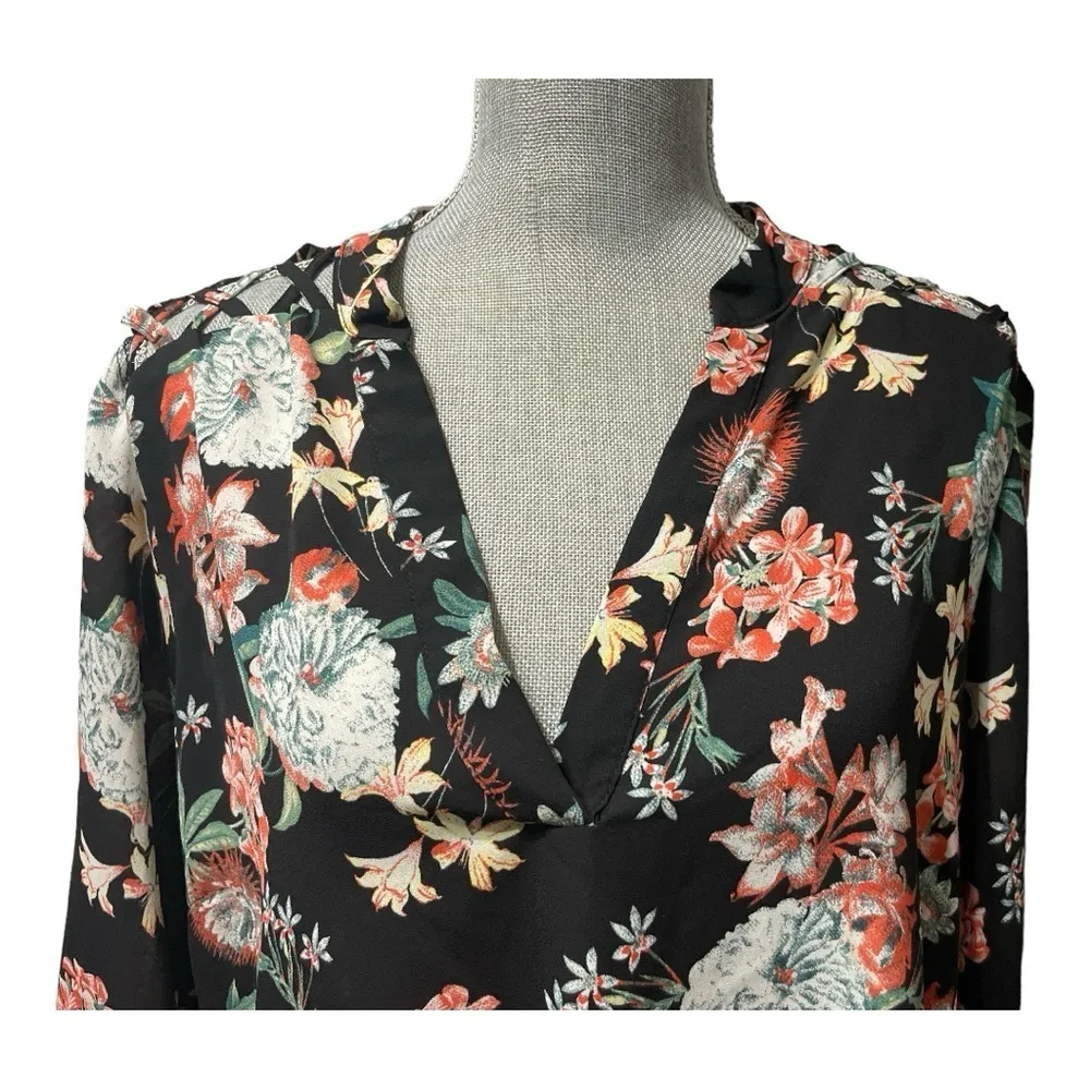 Liberty Love Ladies Size XL Black Multicolor Floral Blouse - Image 6