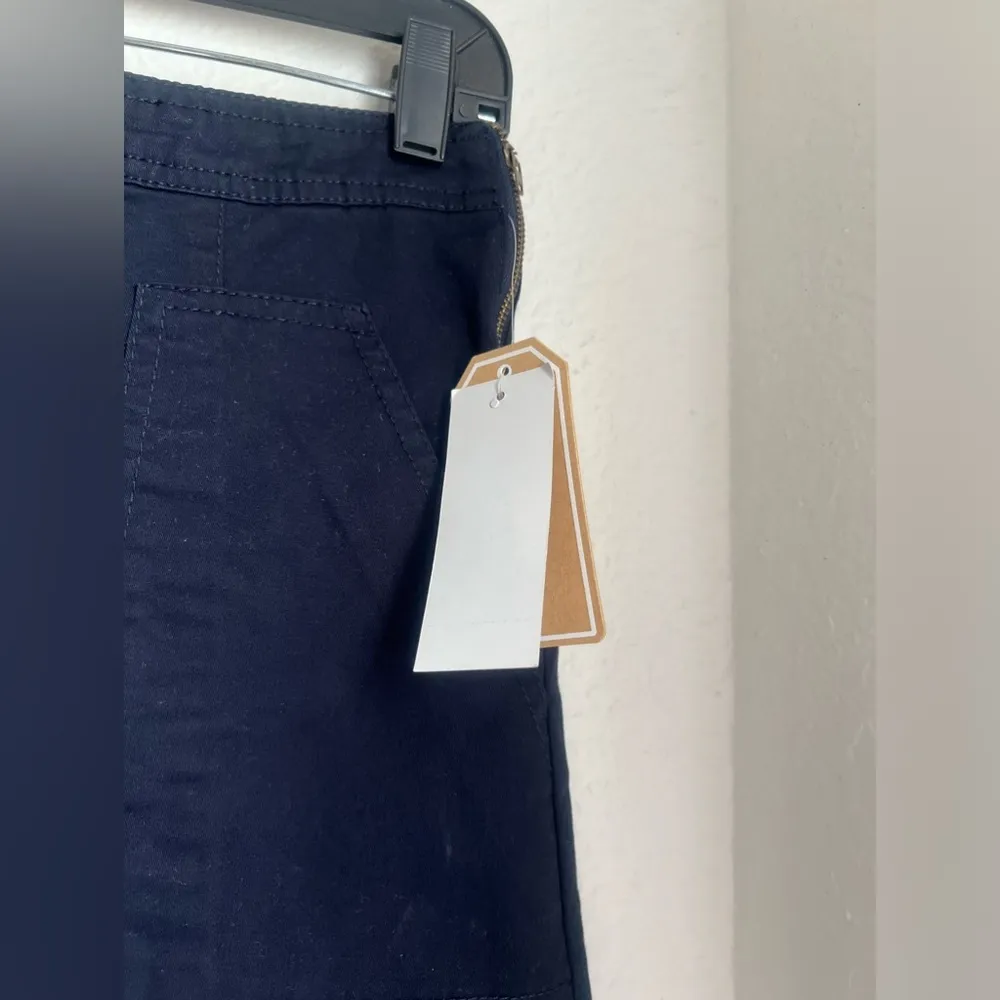 Copper Key Navy Skirt - Image 4