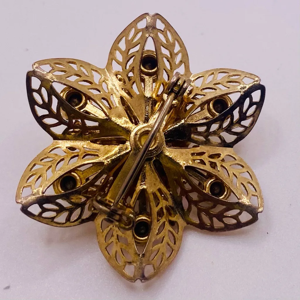 Vintage Filigree Gold Tone Moonglow & Blue Cat’s Eye Rhinestone Floral Brooch - Image 5