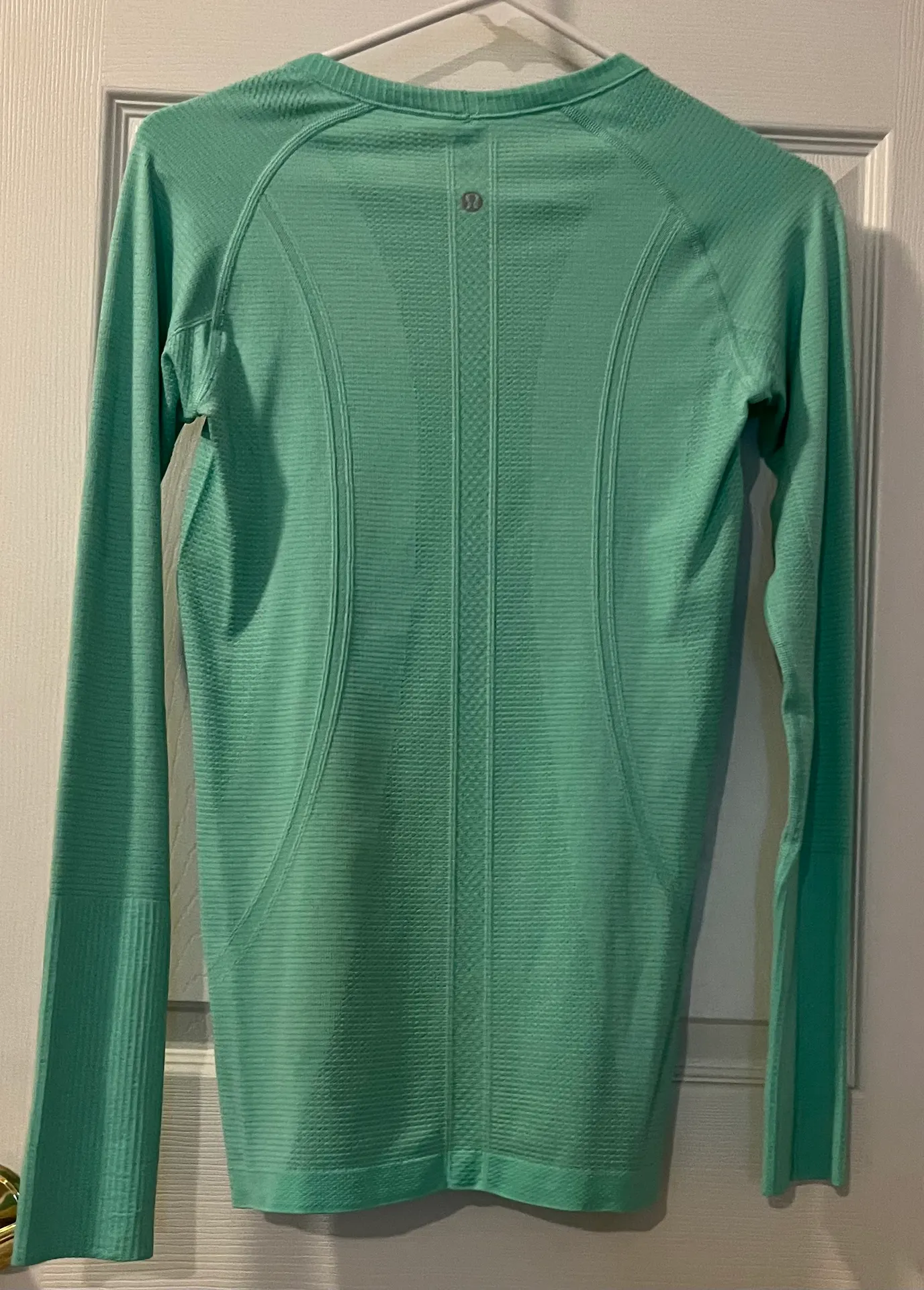 Lululemon Swiftly Tech Long Sleeve - Image 3