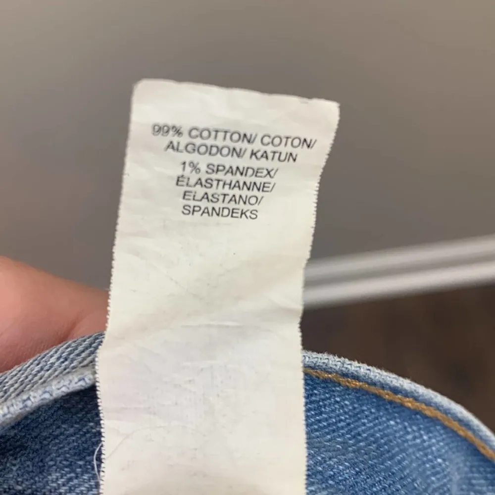 Lucky Brand Laguna Low Rise Light Wash Distressed Shorts in Hudlow - Image 5