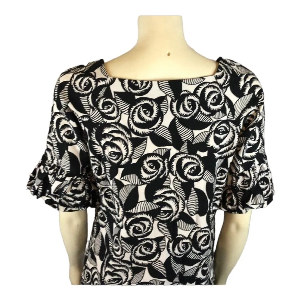 Ivy Jane black & white floral bell short sleeved dress size small - Image 8
