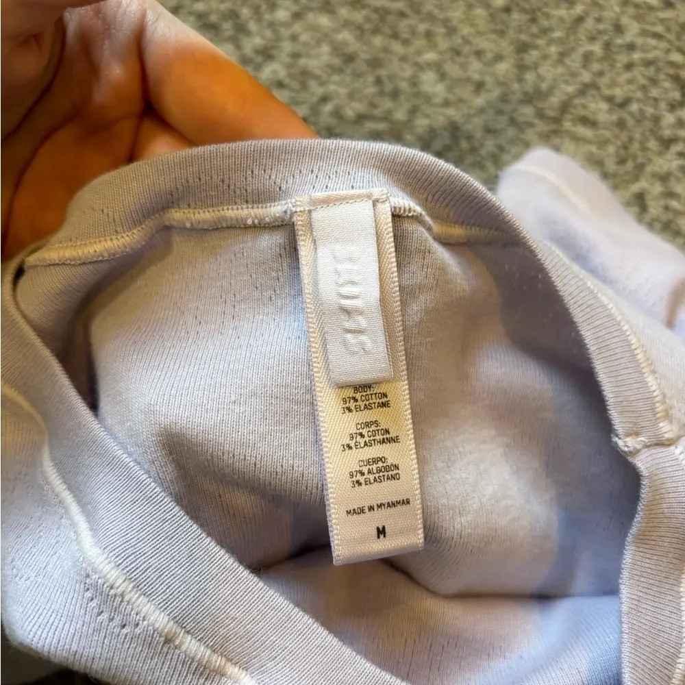 Skims Logo Pointelle Cropped Tee - Image 3