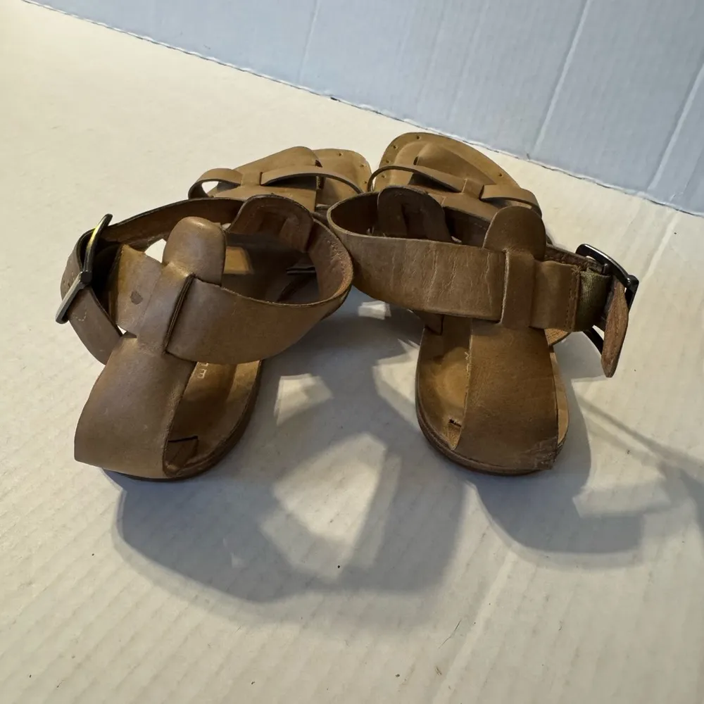 Eileen Fisher Tan Leather Strappy Buckle Back Slip On Thong Sandals Womens 6.5 - Image 5
