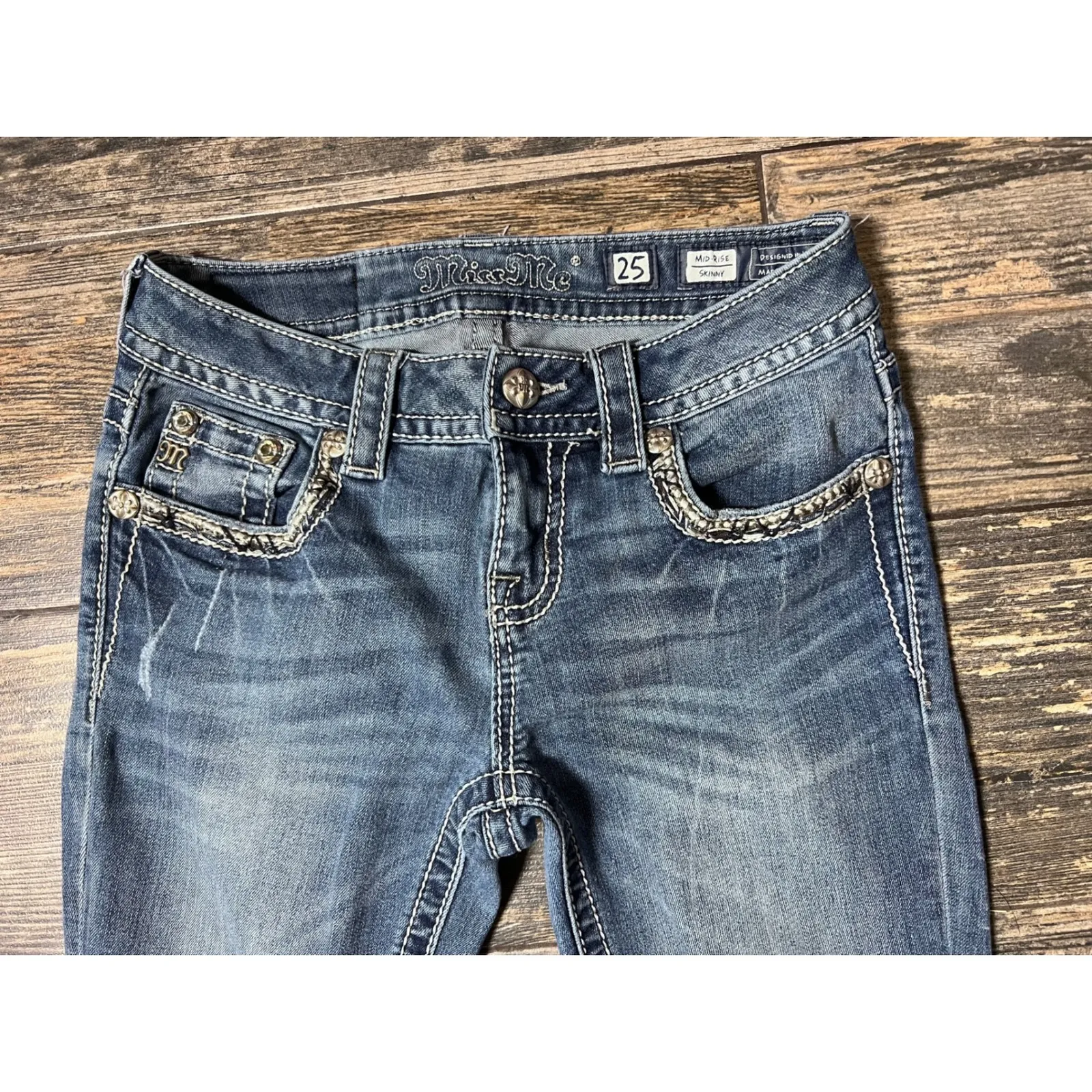 Miss Me Jeans Womens Size 25 Mid Rise Distressed Skinny Angel Wing Bling Y2K EUC - Image 7