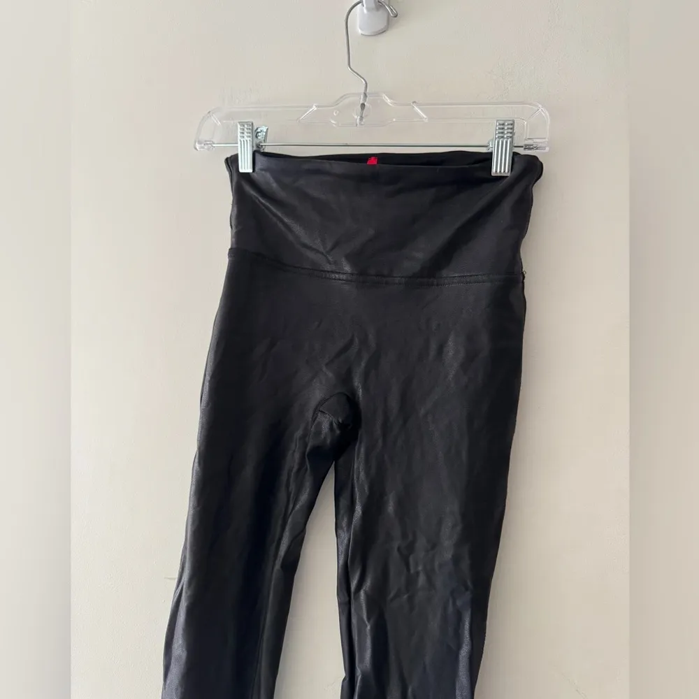 SPANX Black Faux Leather Leggings Size Medium - Image 3