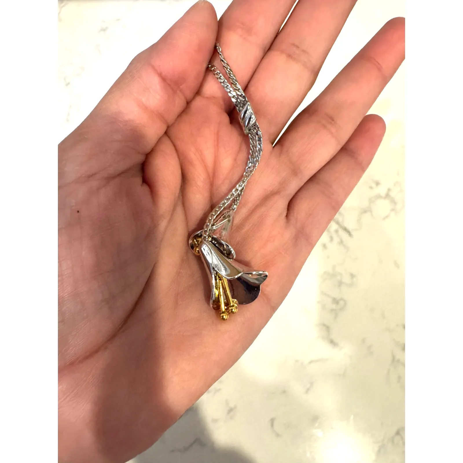 vintage Avon Calla Lily lariat necklace silver gold tone western dainty girly - Image 5