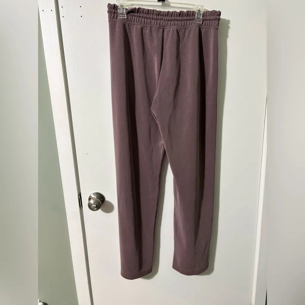 Athleta  softstreme sweats - Image 2