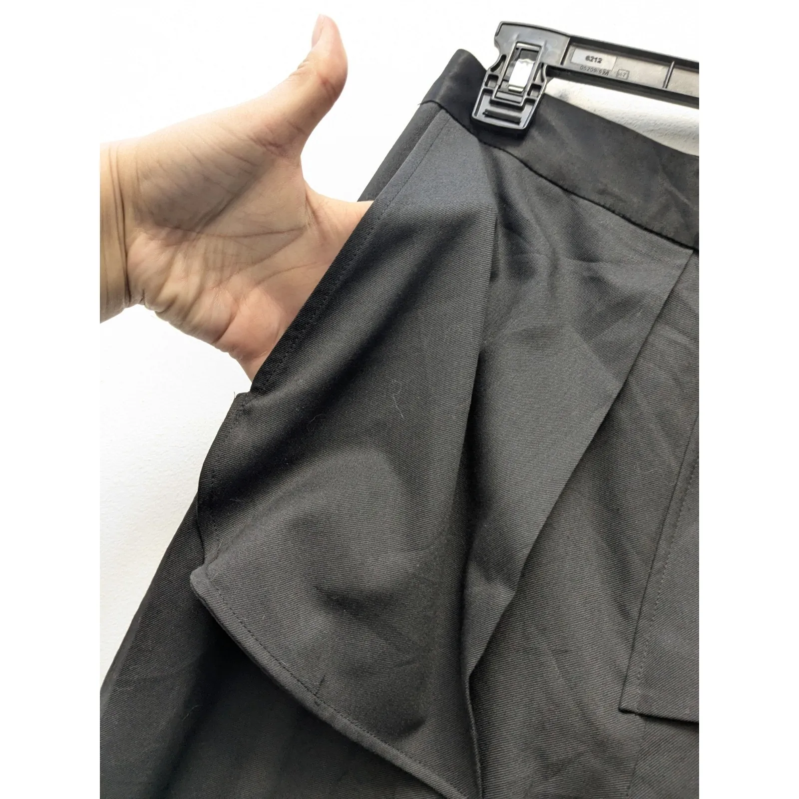 Zara Women's Tuxedo Pants W/Ext Pockets Satin Waist & Lower Leg Black Size M EUC - Image 5