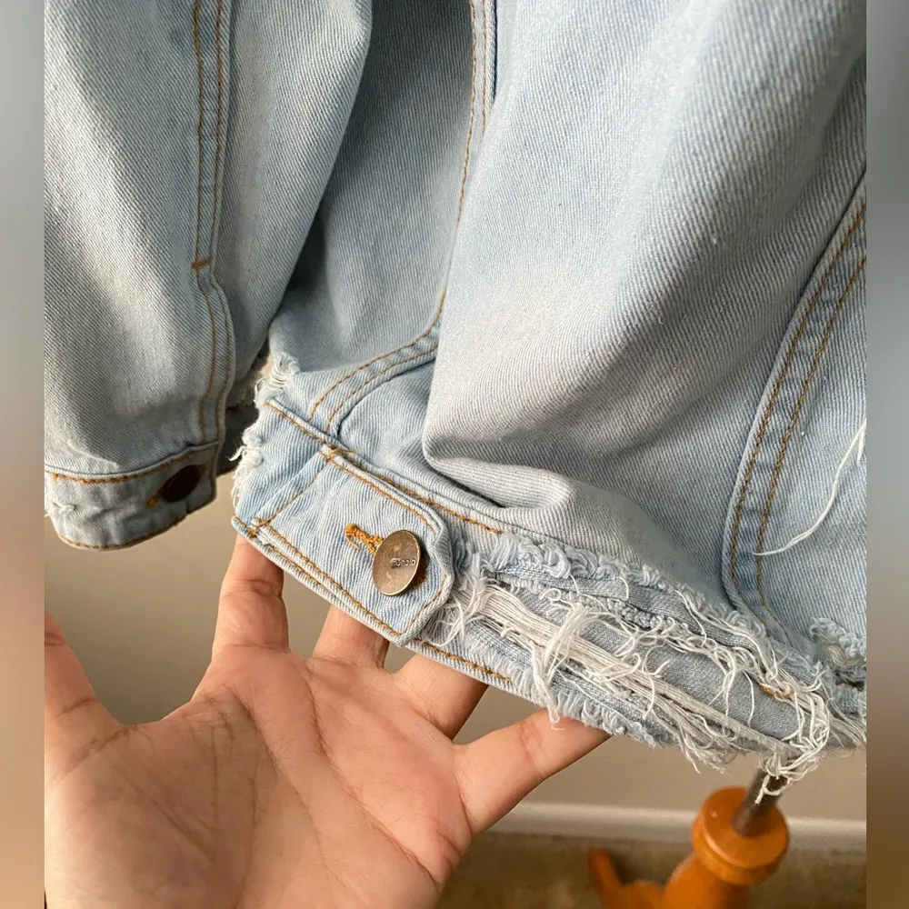 MONO B Oversized Denim Jean Jacket Distressed Cotton Women’s Size M Size M - Image 7