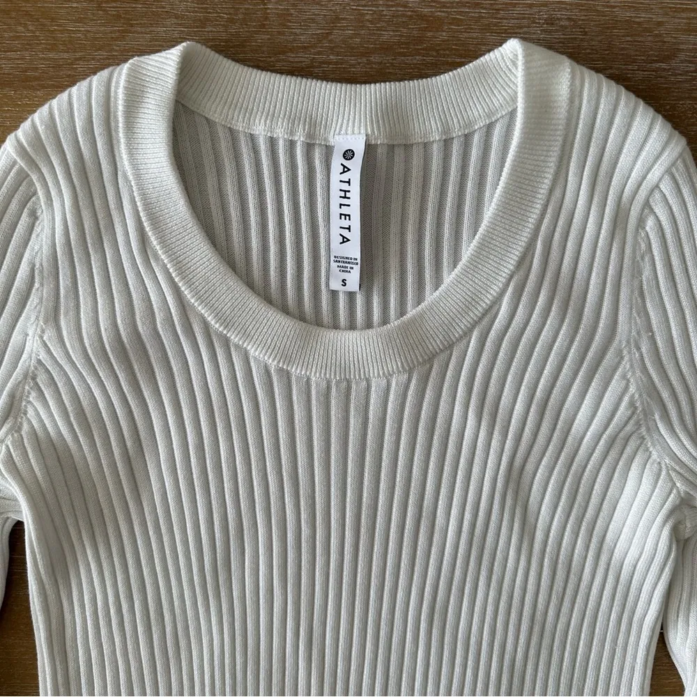 Athleta Ribbed White Sweater - Image 4