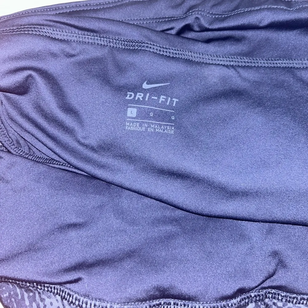 Nike Dri-Fit Shorts - Size Large - Bundle and Save - Image 3