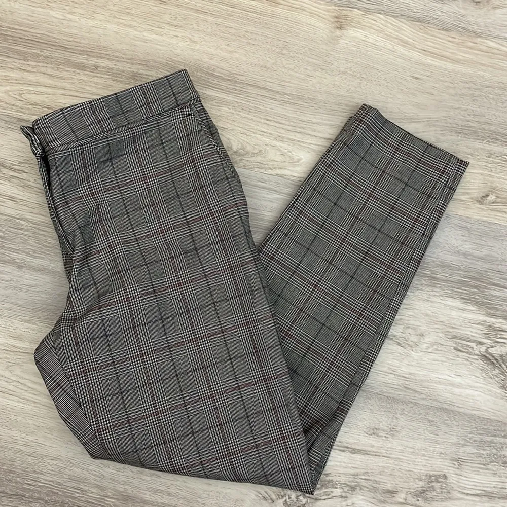 Black, White & Red Dupplin Plaid Print Straight Leg Pants with Side Pockets - Image 5