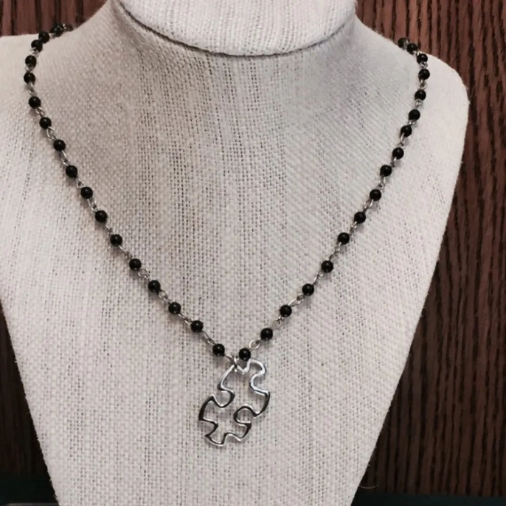 Puzzle Piece Black Rosary Chain Necklace - Image 4