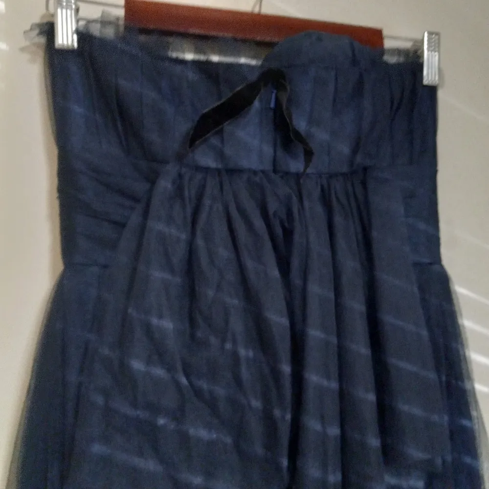 Vera Wang Maids 8 Strapless Tulle Midnite Blue Formal Maxi Dress - Image 7