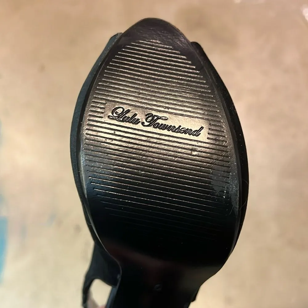 Lulu Townsend  Night-out Satin Platform Pump B29 - Image 7