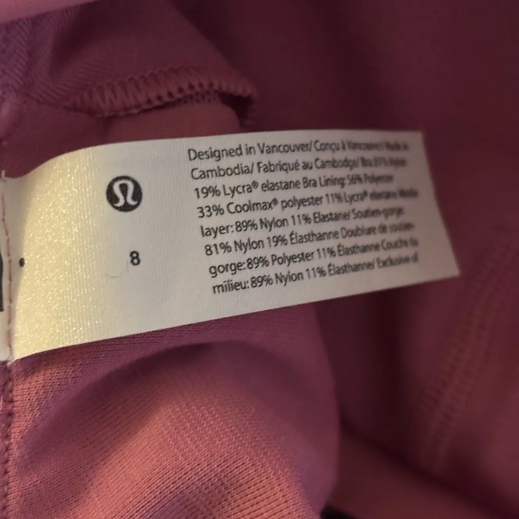 Lululemon Athletica Nulu Front Darting Yoga Bra Size 8 - Image 5