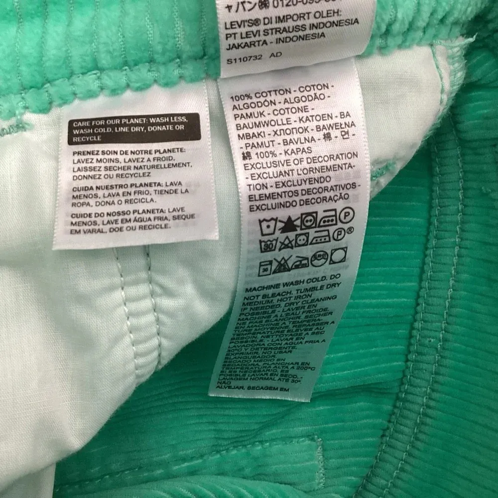 Levi's Corduroy Ribcage Straight Ankle Pants Size 24 - Image 9