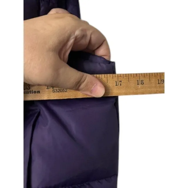 NWOT Women's Small Purple Puffer Vest Faux Fur Hooded Ski Resort‎ Chalet Hiking - Image 4