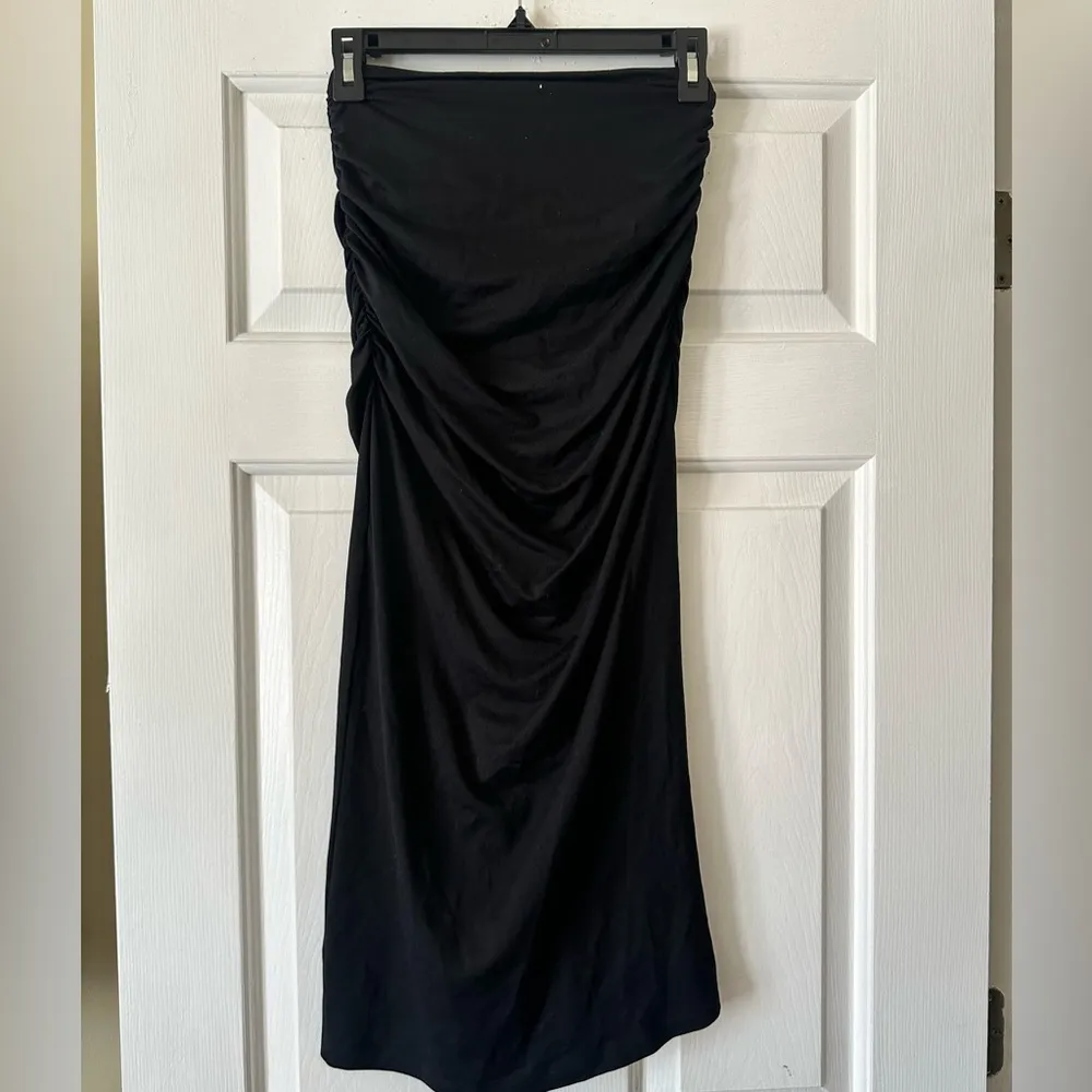 Black midi skirt with ruched front and front slit, size xs - Image 6