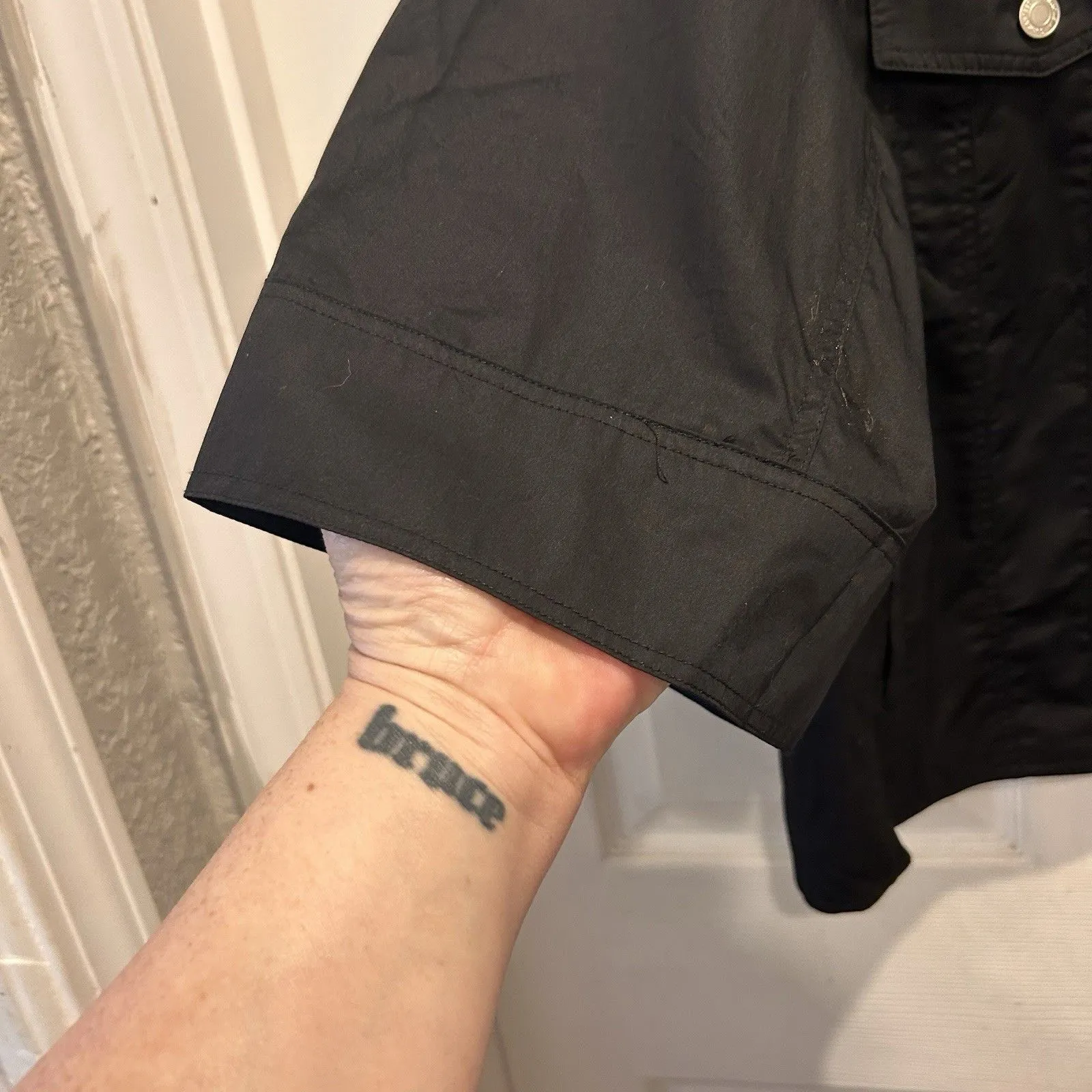 GOLD HAWK Ruffle Back‎ Button Down Shirt Jacket Black Cotton Poplin Size Large - Image 5