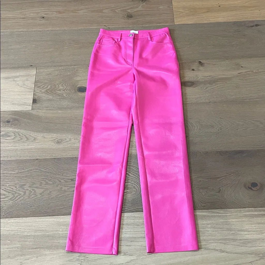 Wilfred Aritzia The Melina High-Rise Vegan Leather Hot Neon Pink Pants Size 4 - Image 3