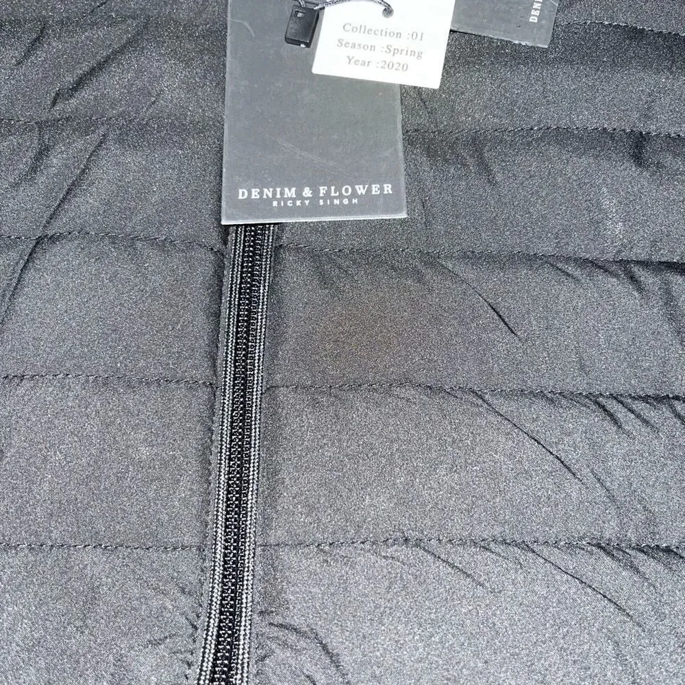 Denim‎ & Flower Ricky Singh black zip up quilted vest NWT medium - Image 7