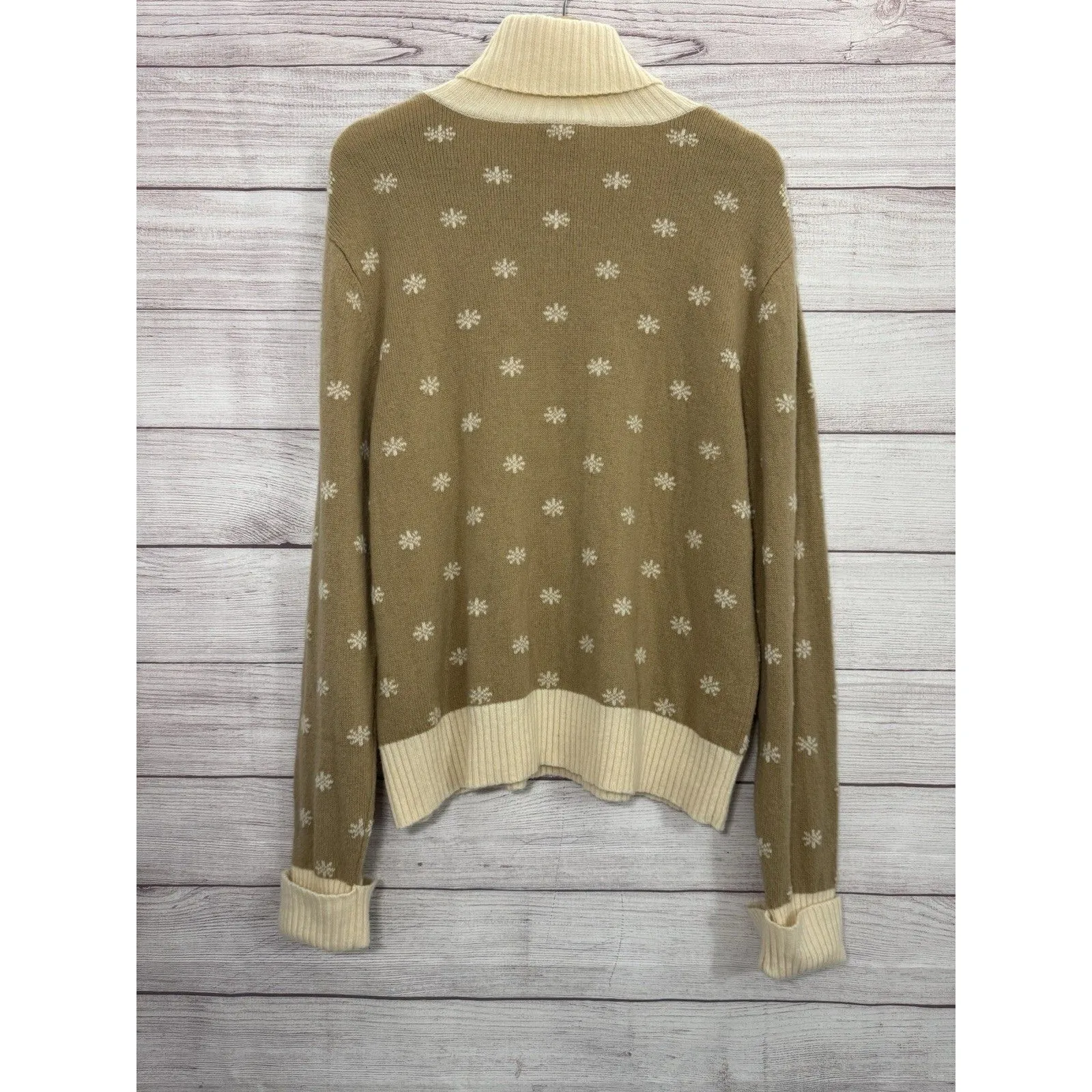 Talbots Lambswool Sweater Turtleneck Beige Cream Snowflake Medium XL - Image 2