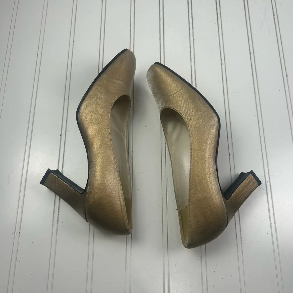 Stuart Weitzman Vintage Rare Gold Fabric Block Heel Dress Shoes Women’s 7–7.5 - Image 9