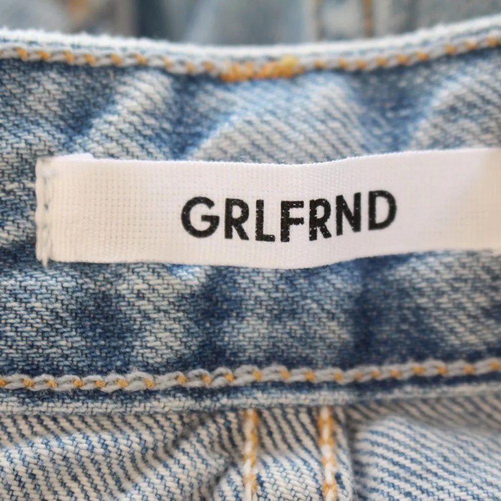 GRLFRND Denim Jeans - Image 10